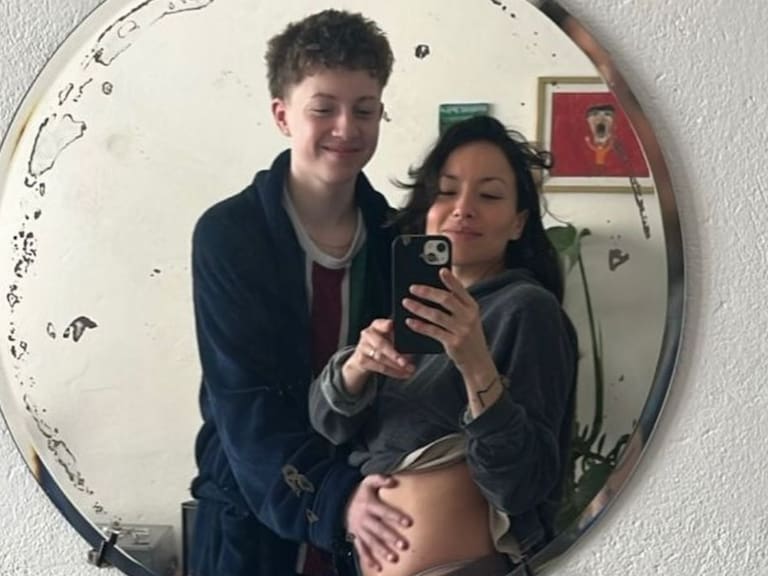 Actriz chilena revela su embarazo con íntimo y emotivo anuncio familiar