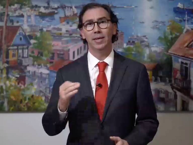 Figueroa respondió a alcaldes de Santiago y Colina: «Decir que las escuelas no abrirán es una decisión apresurada»