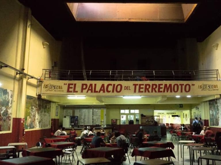 Bar Las Tejas cierra tras un siglo en San Diego: el «Palacio del Terremoto» se trasladará por temas inmobiliarios