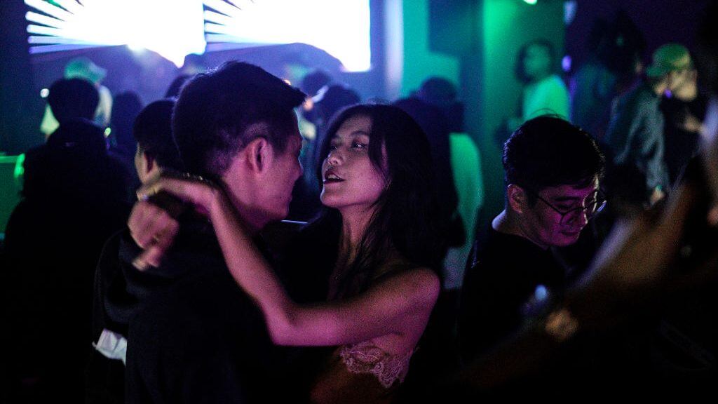 WUHAN, CHINA - SEPTEMBER 18: (CHINA OUT) People attend a disco bar on September 18, 2020 in Wuhan, Hubei province, China. As there have been no recorded cases of community transmission in Wuhan since May, life for residents is returning to normal. (Photo by Getty Images)