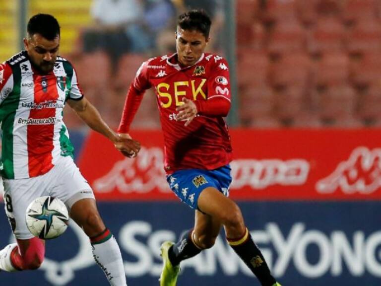 Palestino derrotó a Unión Española en Santa Laura y se acercó a puestos de Copa Sudamericana