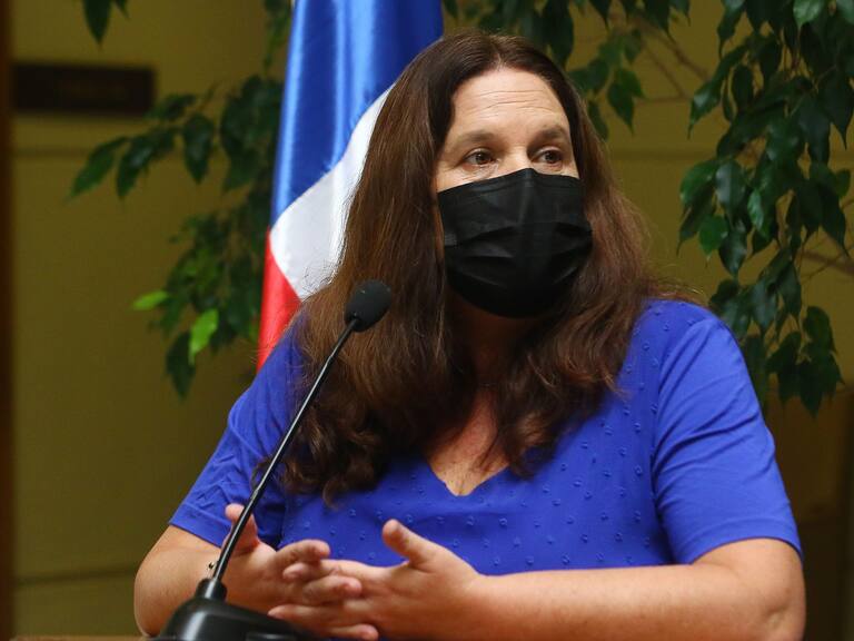 Maya Fernández por el cambio de mando: «Es importante cuidar la democracia y lo actos republicanos»