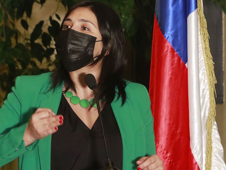 Diputada Cariola confirma rechazo al quinto retiro: «Vamos a aprobar el retiro del Gobierno»