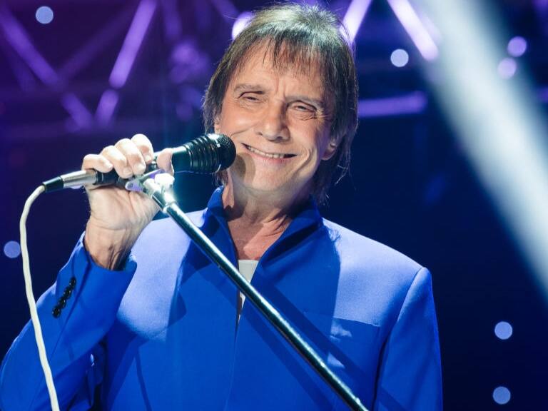 Roberto Carlos anuncia lanzamiento de nuevo álbum cantando en español