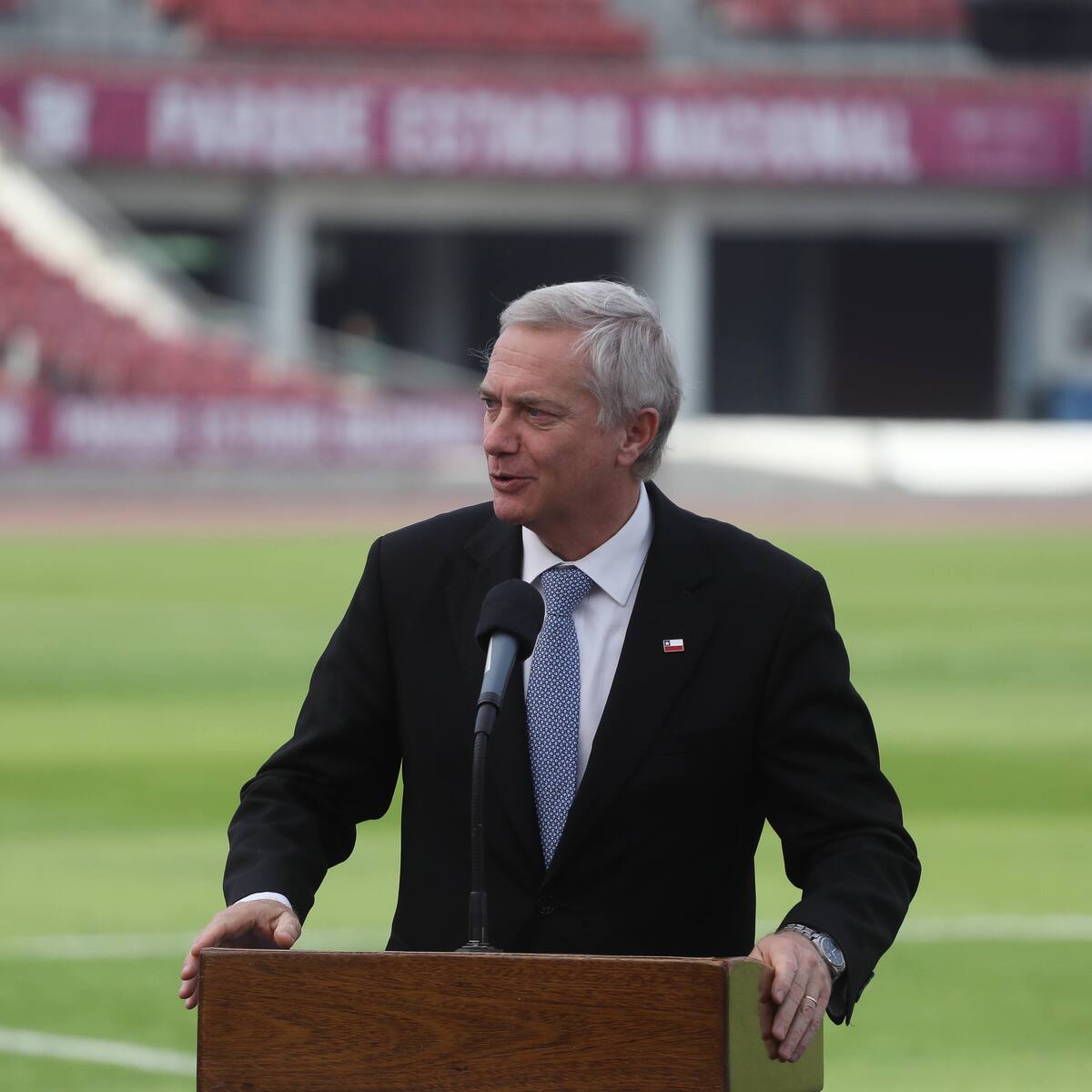 Presidente Kast promulga Ley de Sociedades Anónimas Deportivas y pide estadios propios para los clubes: “Que no sea más un meme”