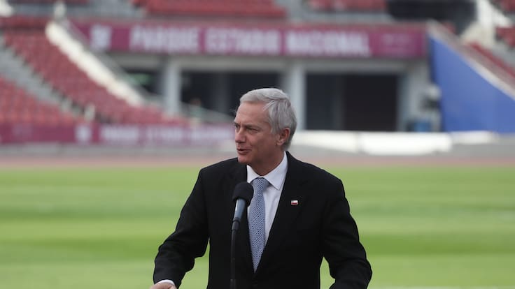 Presidente Kast promulga Ley de Sociedades Anónimas Deportivas y pide estadios propios para los clubes: “Que no sea más un meme”
