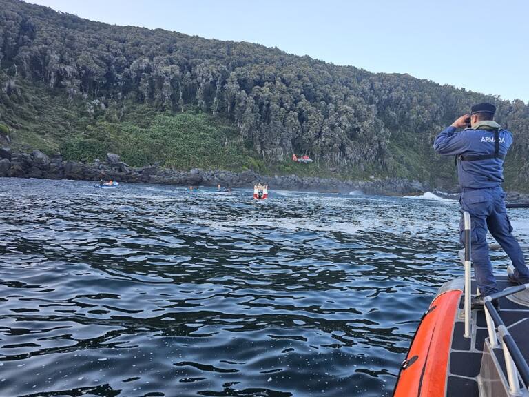 Negligencias del naufragio en Bahía Mansa: sobrecarga y falta de chalecos salvavidas