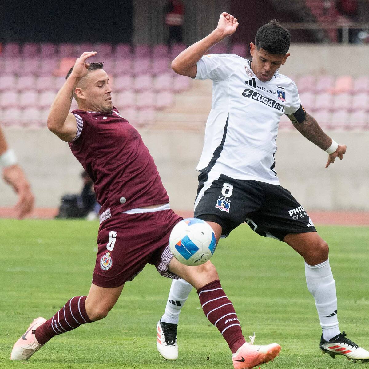 Esteban Pavez criticó el estado de la cancha de La Portada: “Son excusas, pero por el bien del fútbol chileno”