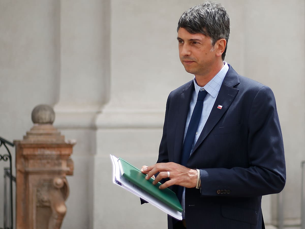 Exministro Andrés Couve alerta sobre la “fragilidad” del Ministerio de Ciencias ante la inestabilidad de sus liderazgos