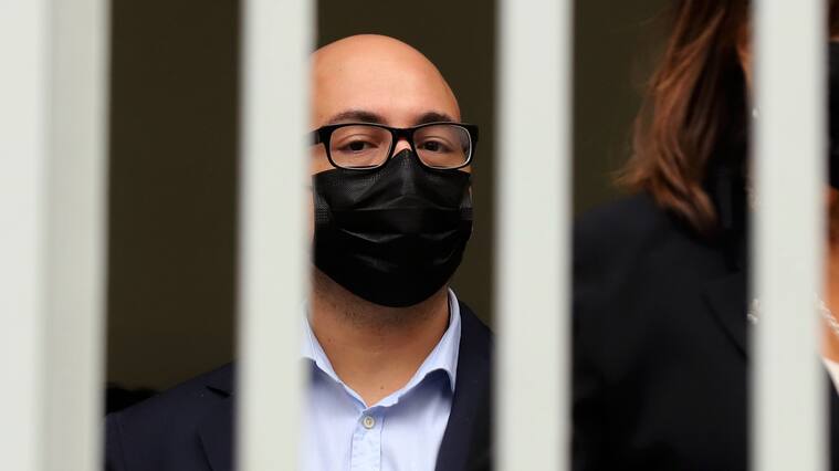 14 DE MARZO DE 2022/VIÑA DEL MAREn el Tribunal Oral de Viña del Mar se dio inicio al Juicio Oral contra Nicolás López,
acusado por delitos de violación y abuso sexual en carácter de reiterado y el delito de ultraje público.
FOTO: MANUEL LEMA OLGUIN/AGENCIAUNO