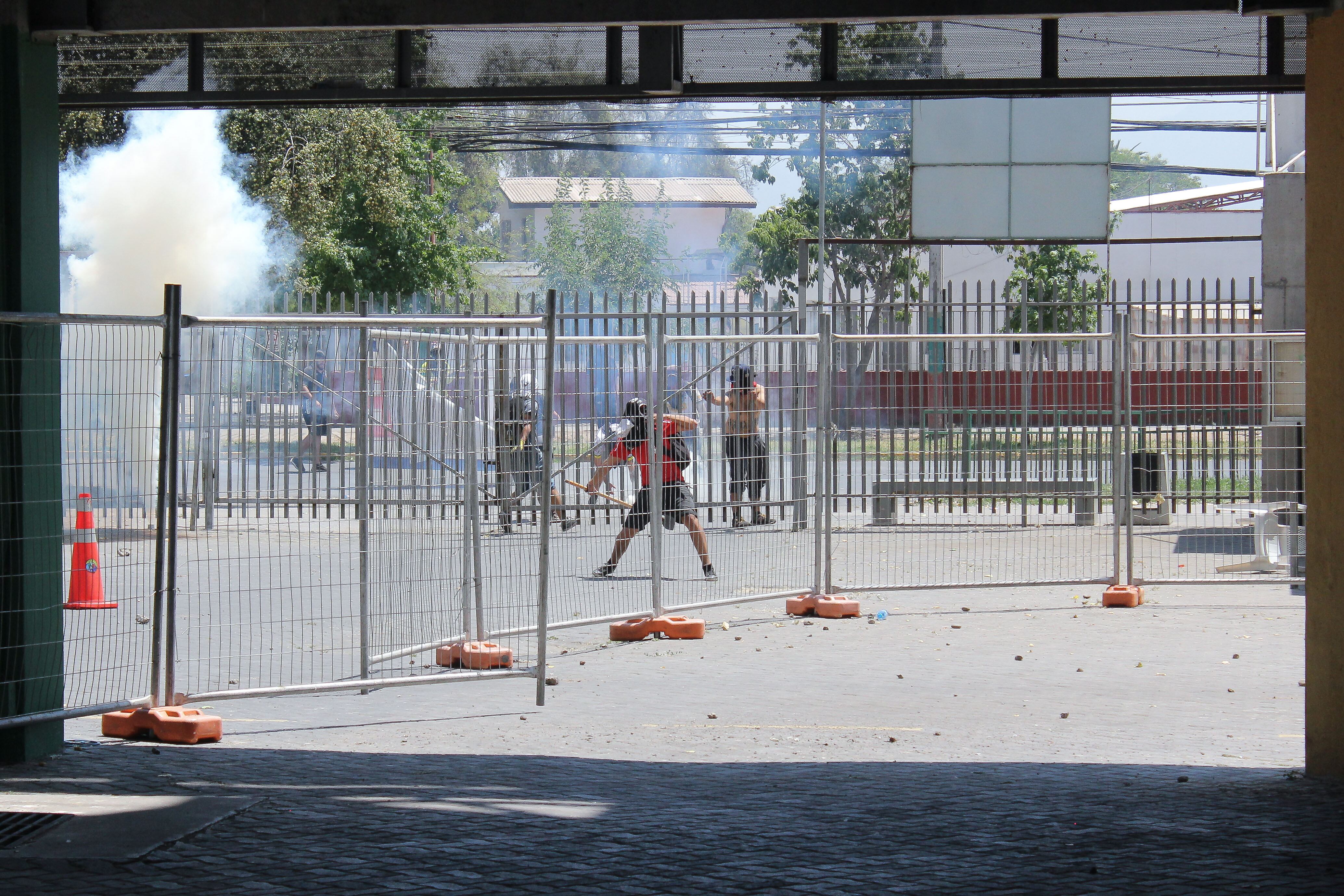 “Eran lluvias de piedras que caían a la zona de casetas y tribuna” | Agencia Uno