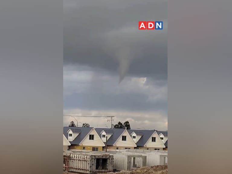 Registran nube embudo en San Clemente