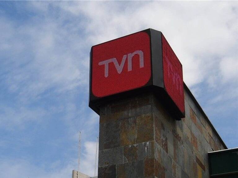 TVN determinó rebajar sueldos de sus rostros emblemáticos: habrá ajustes de hasta un 50%