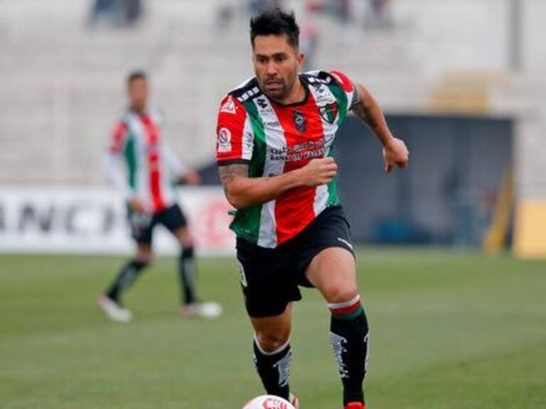 Palestino anunció la continuidad de Luis Jiménez