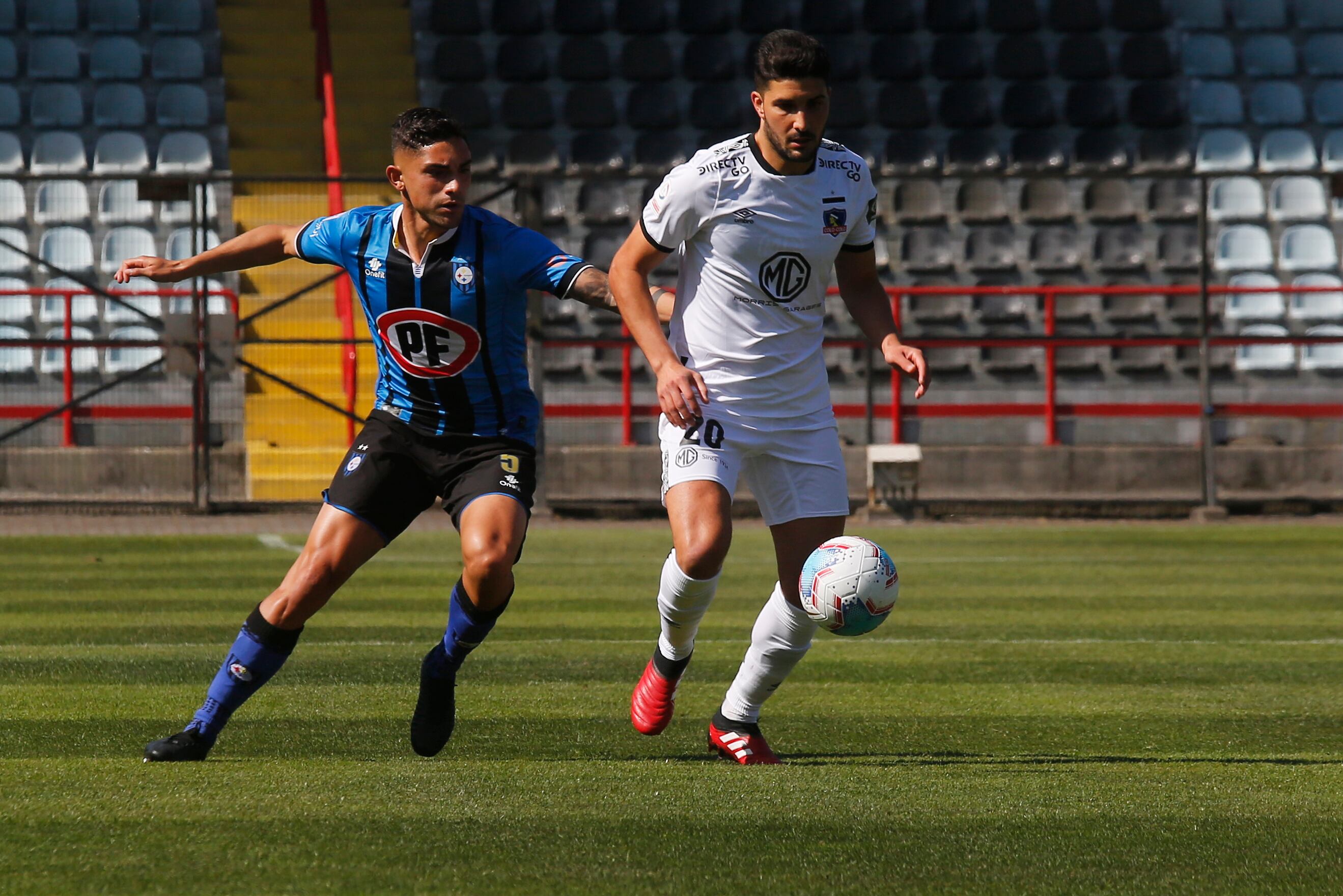 19 de Noviembre de 2020/TALCAHUANO
, durante el partido valido por la Vigesima primera fecha del Campeonato Nacional AFP PlanVital 2020, entre Huachipato vs Colo Colo, disputado en el Estadio CAP
FOTO:SEBASTIAN BROGCA/AGENCIAUNO