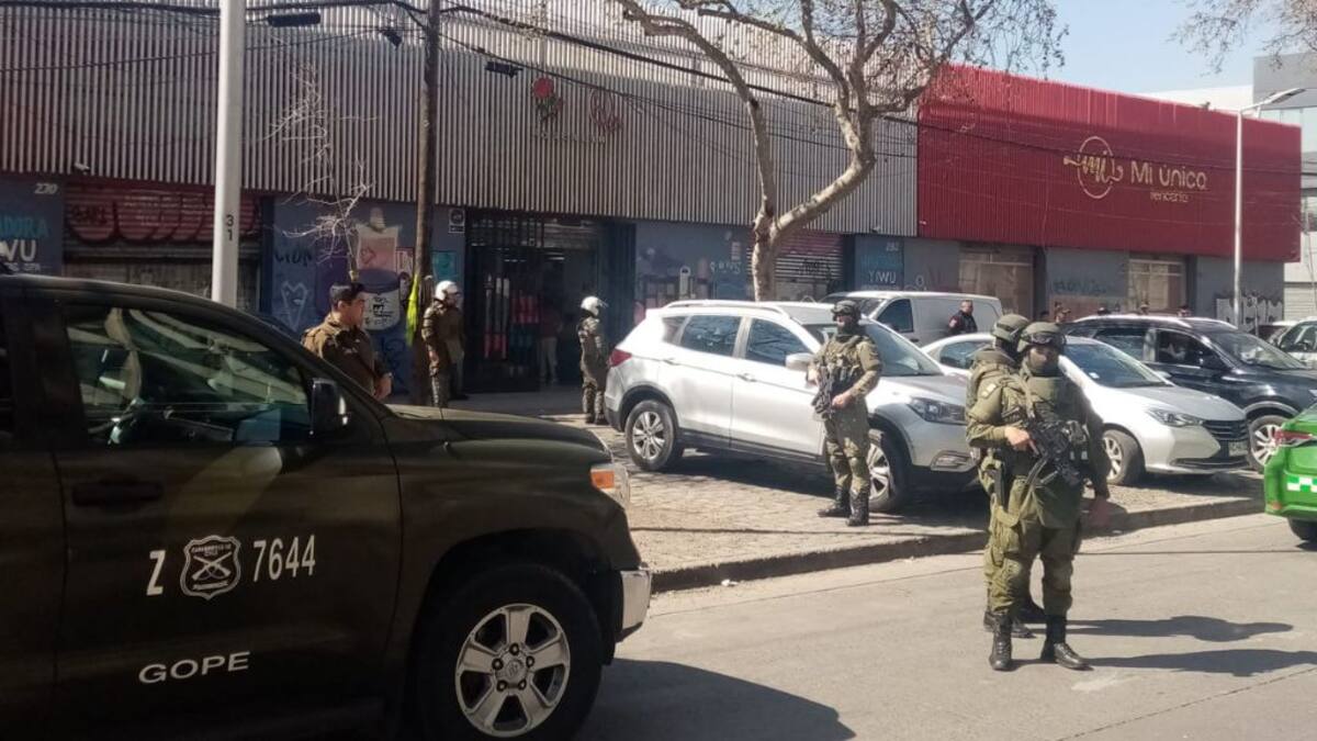 Riña entre comerciantes ambulantes en Barrio Meiggs termina con una persona herida a bala
