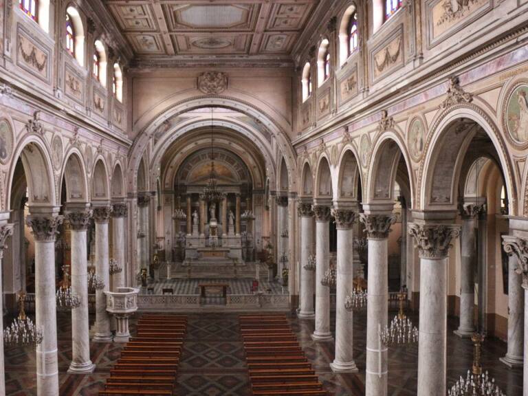 Equipo de investigadores descubre tecnología antisísmica “intuitiva” de hace un siglo en una iglesia de Santiago