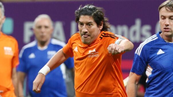 Iván Zamorano analiza la falta de goleadores chilenos: "Los entrenadores deberían buscar por todo Chile a alguien que sienta el gol"
