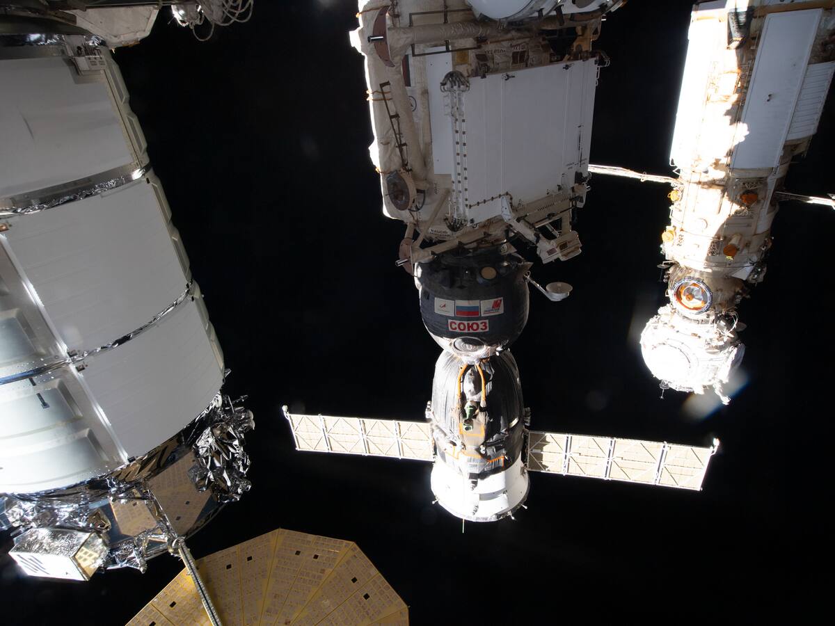 Agencia espacial de Rusia advirtió que sanciones ponen en riesgo la Estación Espacial Internacional