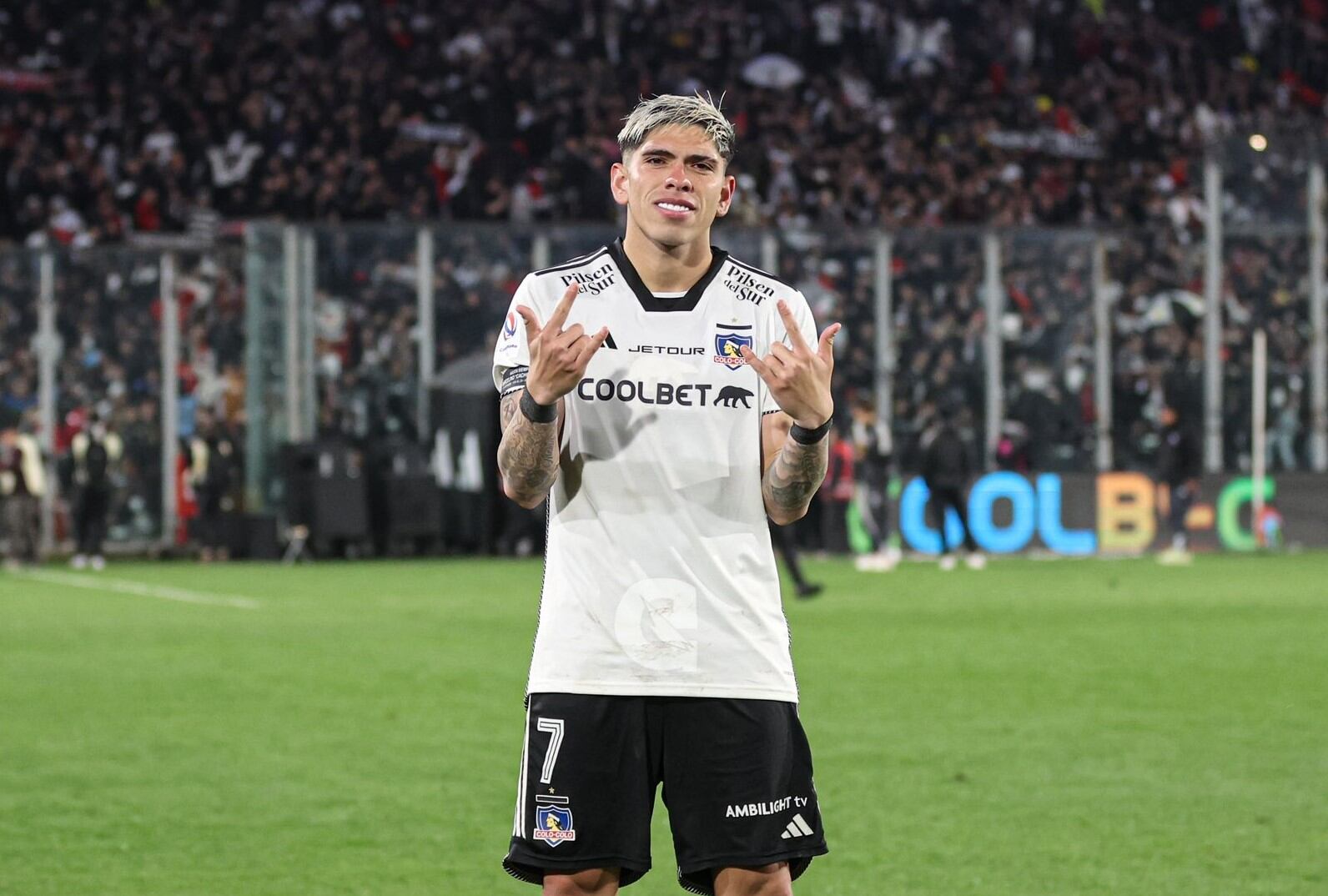 Arturo Vidal pidió que Carlos Palacios sea "el 10 de la Selección" | X: Colo Colo