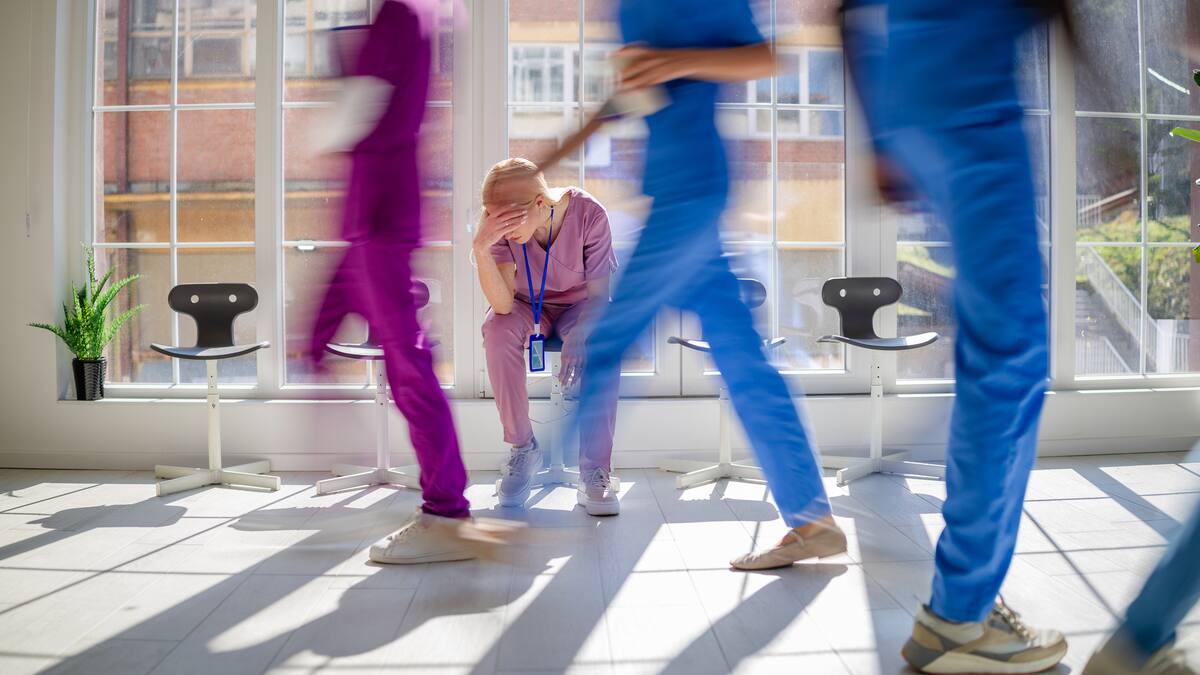 “Doblegaron su resistencia”: centro médico obligó a TENS a renunciar y ahora pagarán millonaria indemnización