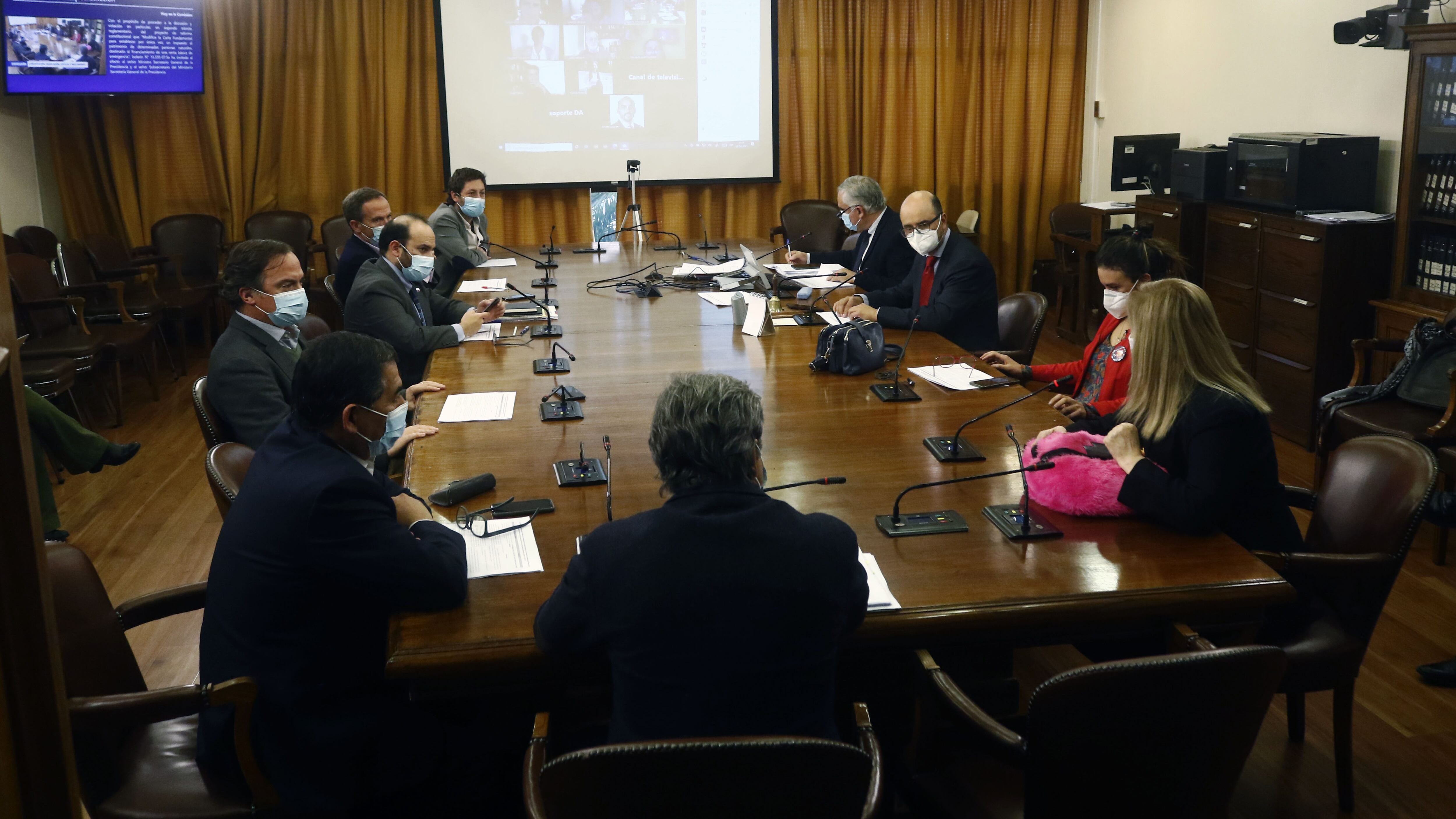 28 DE ABRIL DE 2021/VALPARAISOVista general de la Comision de Constitucion de la Camara de Diputados, que discute el proyecto que establece excepcionalmente un impuesto a las altas fortunas, en medio de la pandemia por el Coronavirus.
FOTO: LEONARDO RUBILAR CHANDIA/AGENCIAUNO
