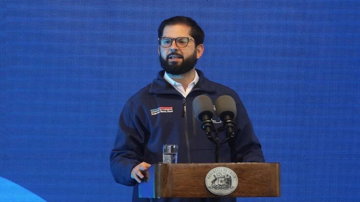 Abogado de la presidencia confirma denuncia por difusión de imagenes explícitas y acoso contra el Presidente Boric