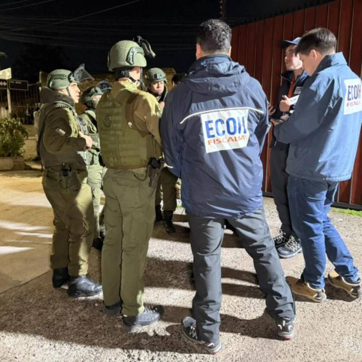 Dos muertos y un adolescente baleado: investigan ataque en sector residencial de Cerro Navia