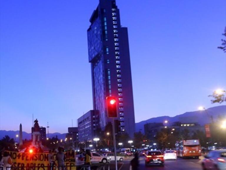 Telefónica anunció que venta de emblemático edificio estaría para fines de este año