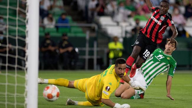 Real Betis Claudio Bravo