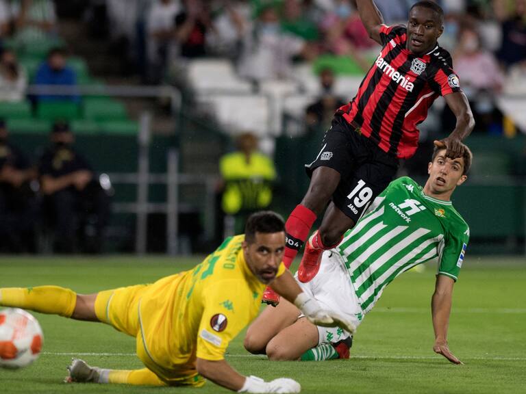 Real Betis Claudio Bravo