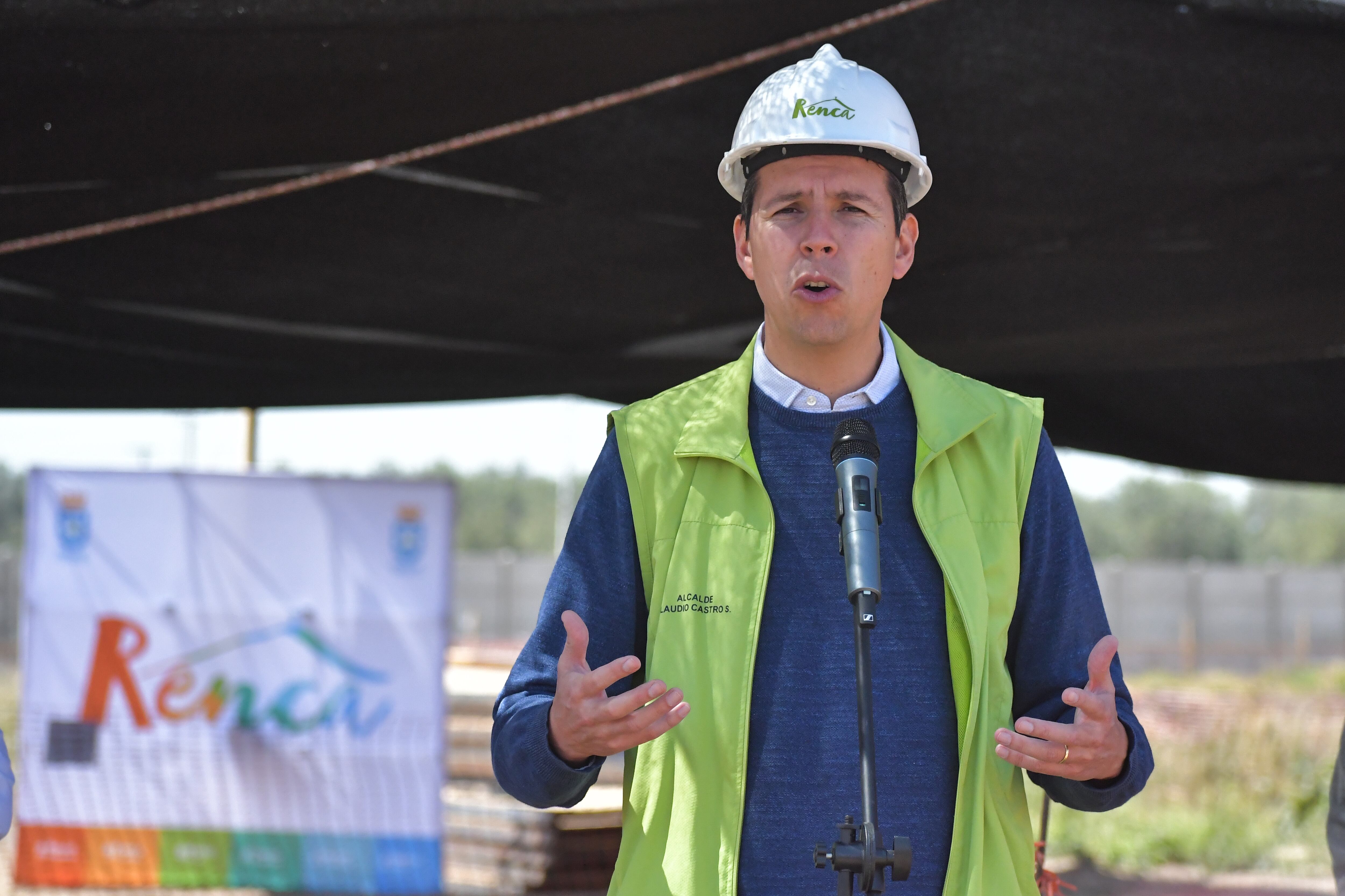 Agencia Uno | Alcalde de Renca, Claudio Castro