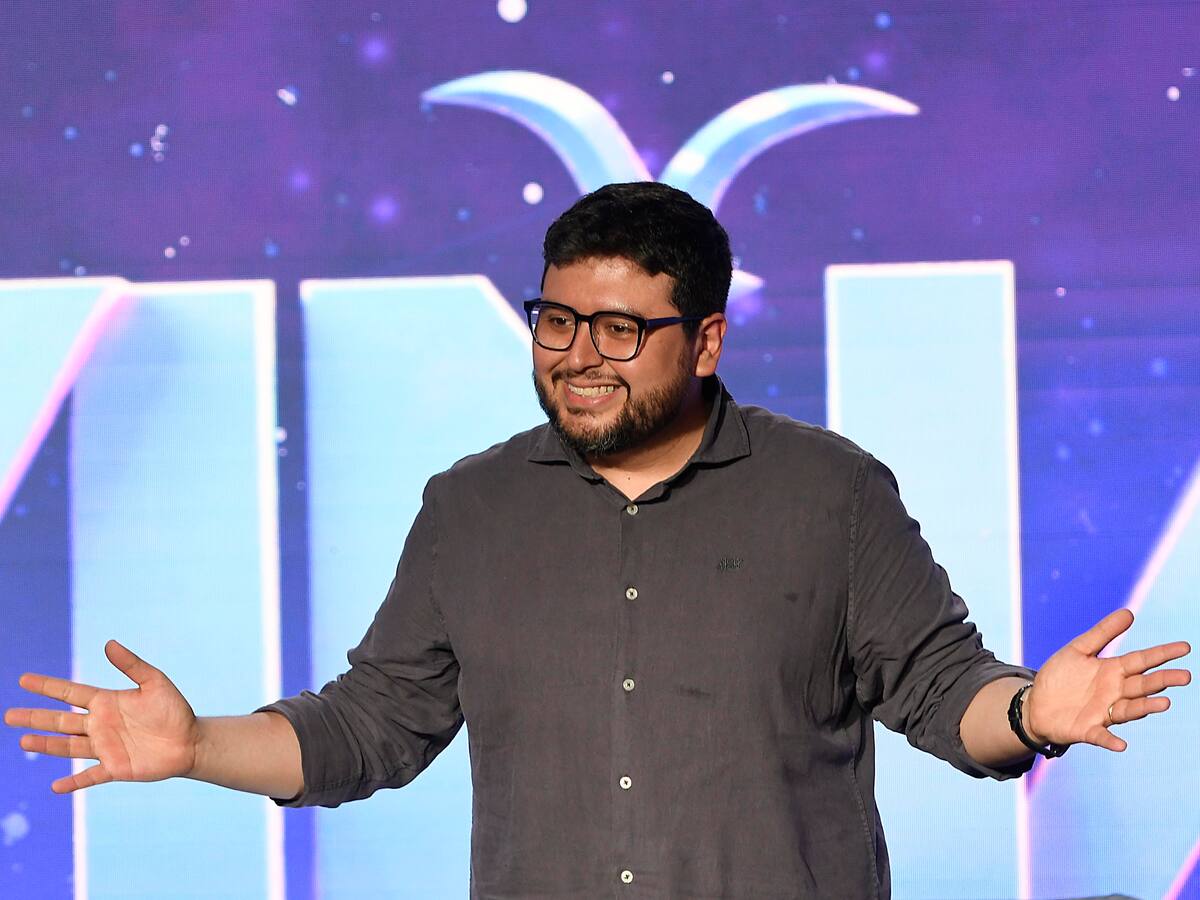 Quién es Luis Slimming, el reputado guionista que debuta en el Festival de Viña 2024 (y por qué es confundido con Brunito de “Los 80″)
