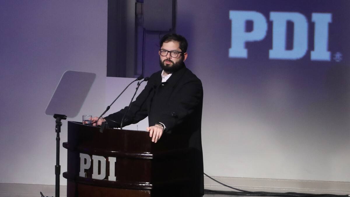 Presidente Boric en cuenta pública de la PDI: “Acá no vamos a naturalizar ni normalizar las nuevas formas de delincuencia, las vamos a combatir”