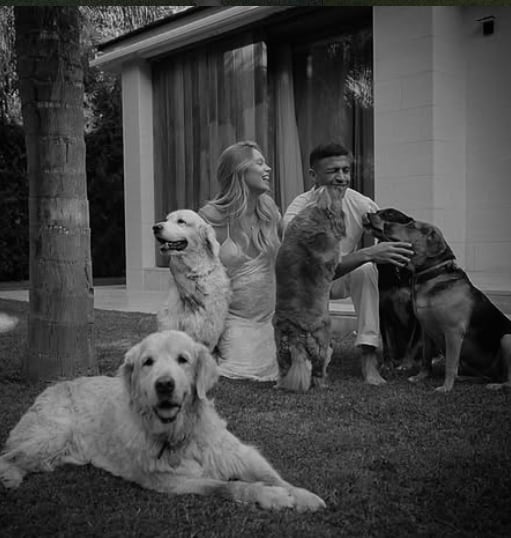 Alexis Sánchez celebró San Valentín junto a Alexandra Litvinova con un detalle que sorprendió a sus fans