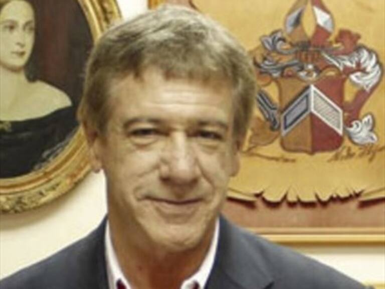 Encuentran muerto en su departamento a concejal de La Pintana