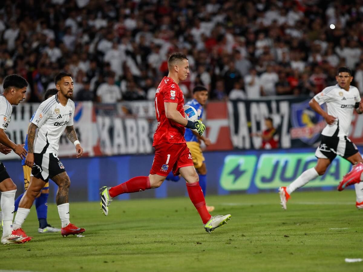 “Colo Colo tiene jugadores desequilibrantes en todos los puestos y, si sale uno, entra otro igual de bueno”