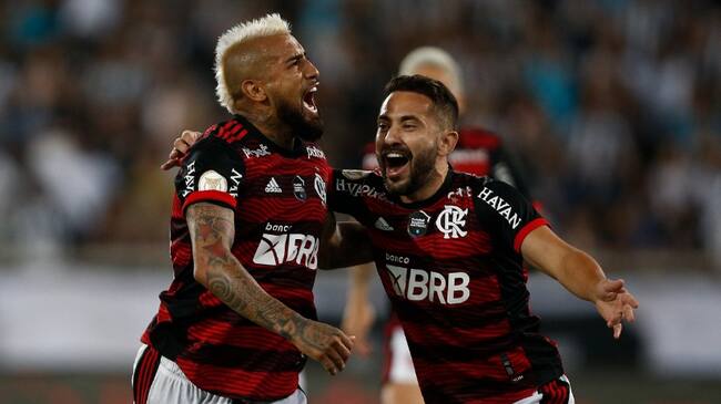 Arturo Vidal es figura y anota el gol del triunfo en el duelo entre Flamengo y Botafogo