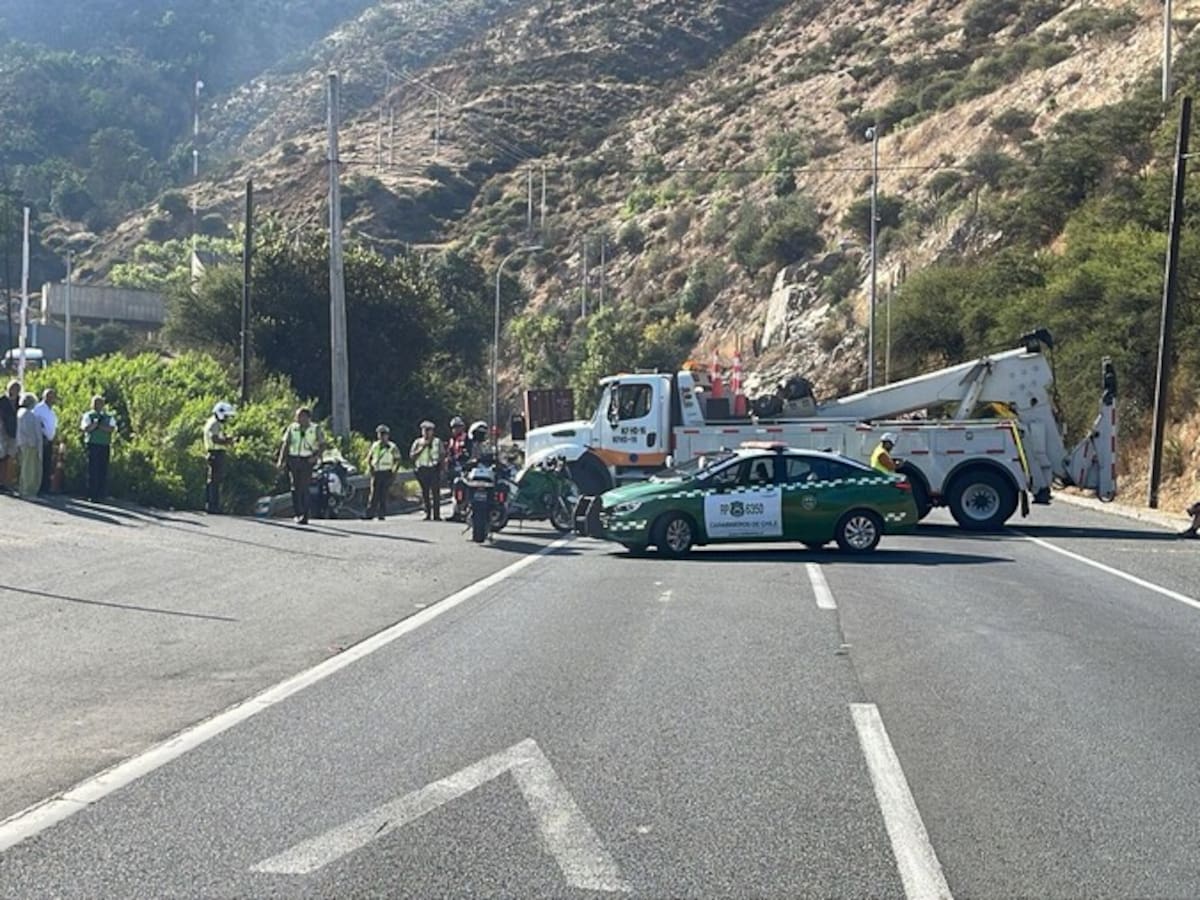 Túnel Lo Prado colapsado: accidente de tránsito deja kilómetros de congestión en Ruta 68