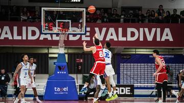 Chile consigue histórica victoria ante Venezuela en las clasificatorias a la Americup 2025 de Básquetbol