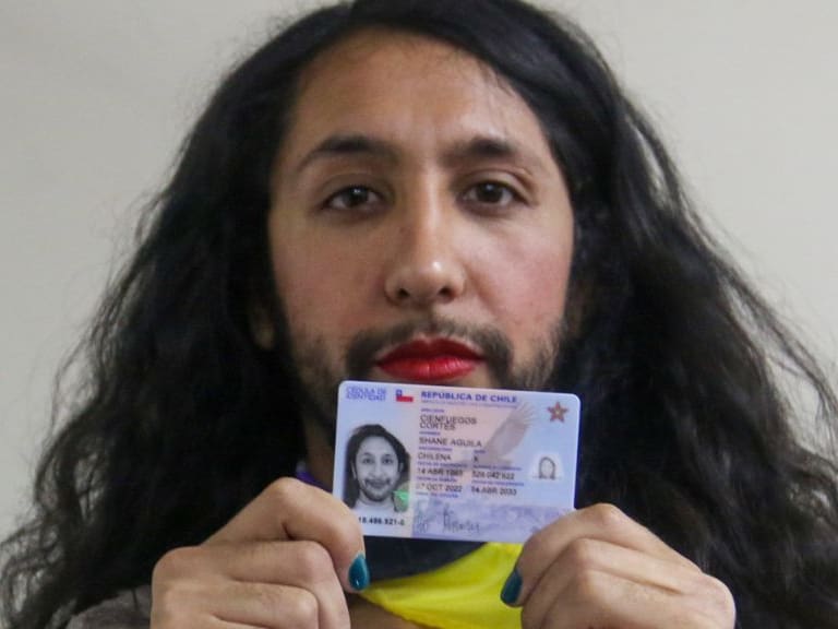 Shane Cienfuegos, no binario, persona no binaria, Shine Cienfuegos, 1024x576 jpg ok