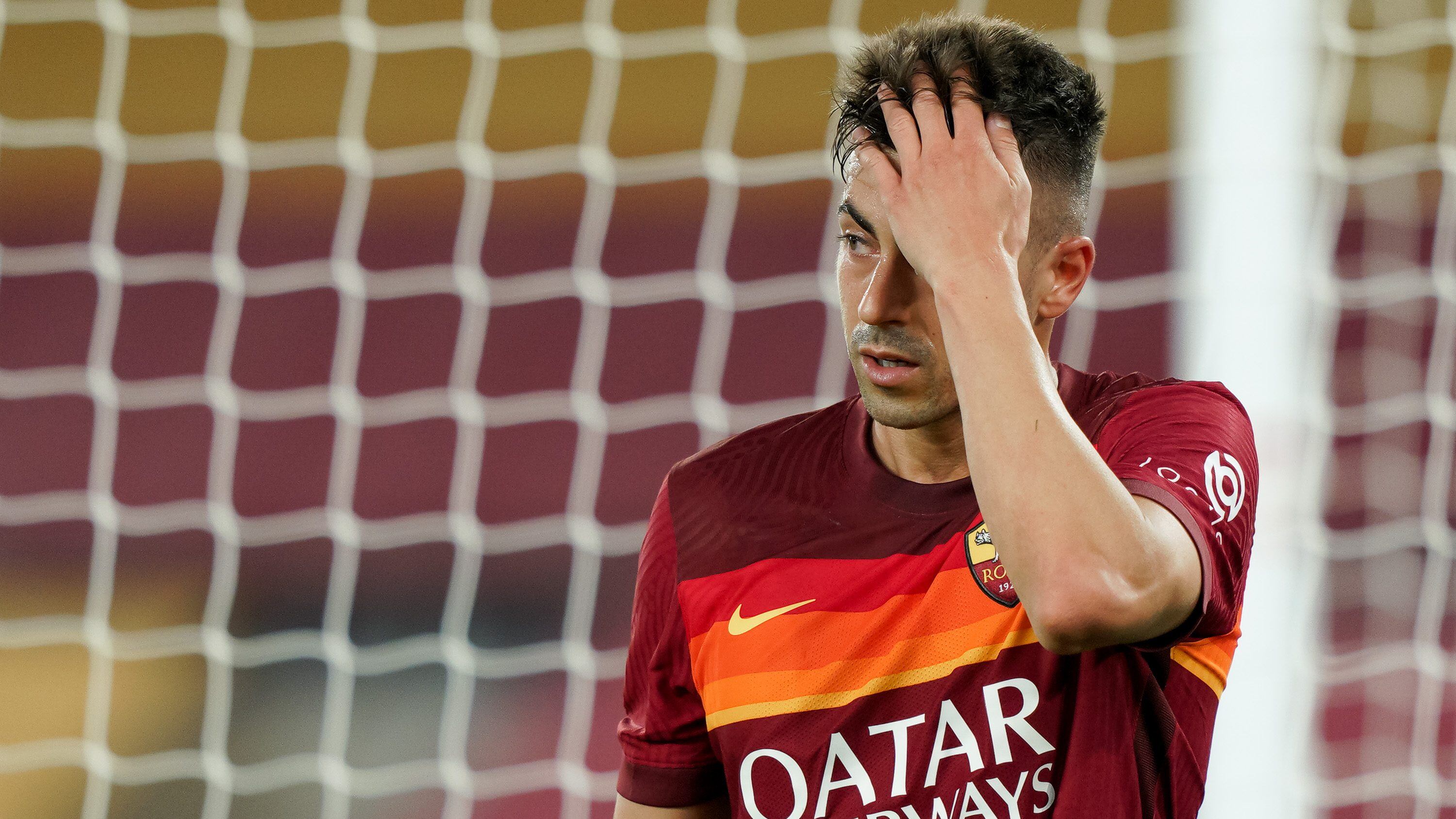 Stephan El Shaarawy of AS Roma looks dejected during the Serie A match between AS Roma and SS Lazio at Stadio Olimpico, Rome, Italy on 15 May 2021. (Photo by Giuseppe Maffia/NurPhoto via Getty Images)