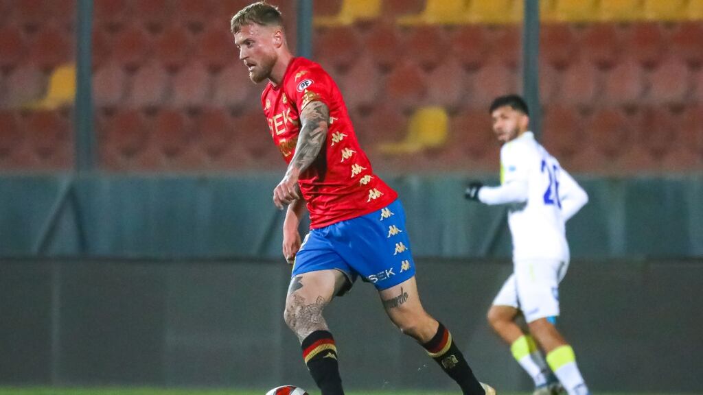 Unión Española mantendría a Thomas Rodríguez en el plantel ante falta de refuerzos