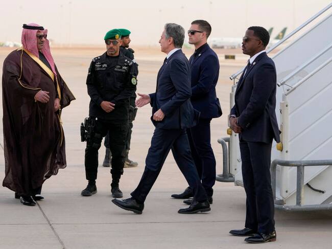 El secretario de Estado de Estados Unidos, Antony Blinken, llega en visita oficial a la ciudad de Riad, la capital de Arabia Saudita.