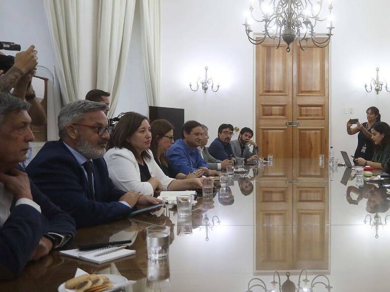 Director de Criteria: «El Frente Amplio es mirado como una coalición con todos los pecados que se le atribuyen a los que gobernaron los últimos 30 años»