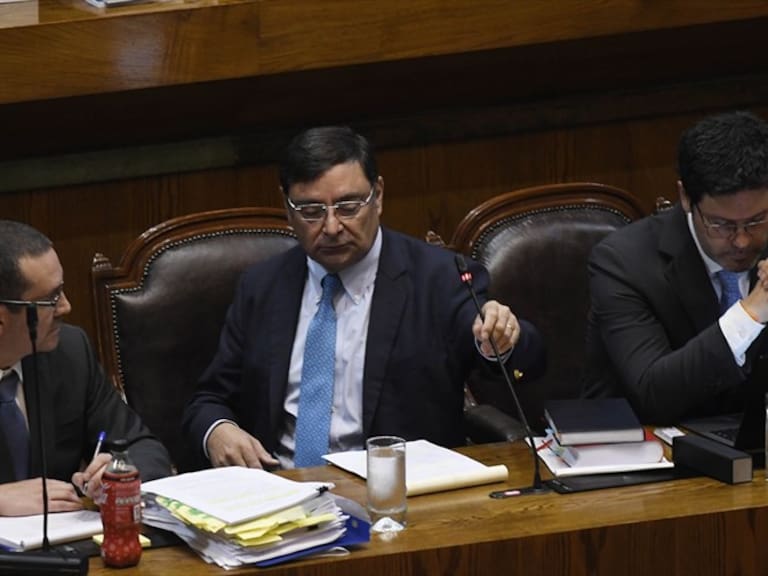 Se rechazó cuestión previa y acusación constitucional contra intendente Guevara sigue adelante