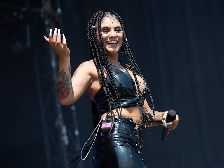 Flor del Rap toma una importante decisión y pone en venta todas sus cosas