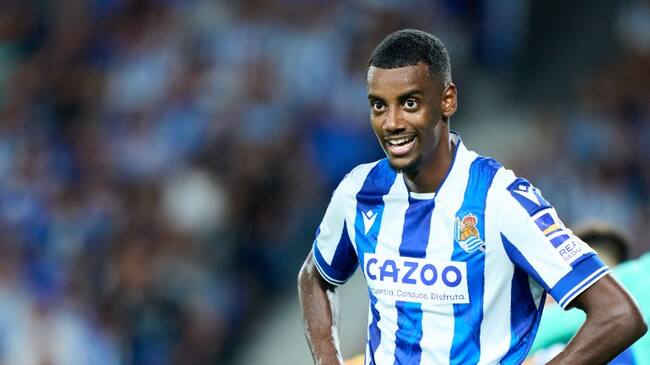 Sorprendente: Real Sociedad logra la venta más cara de su historia con el traspaso de joven delantero a la Premier League