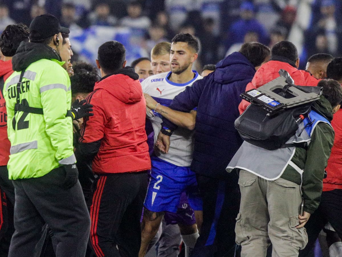 Méndez, Sosa y Bernedo, atentos: Tribunal de Disciplina toma una decisión tras la trifulca entre la UC y Colo Colo