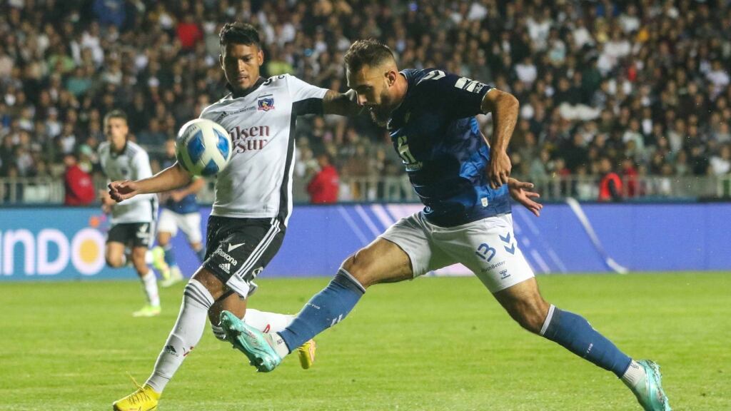 Con la duda en el arco: la formación de Colo Colo para enfrentar al Real Betis en Viña del Mar